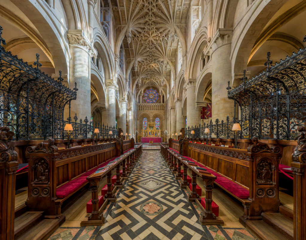 File:Christ Church Cathedral Interior 2, Oxford, UK - Diliff.jpg